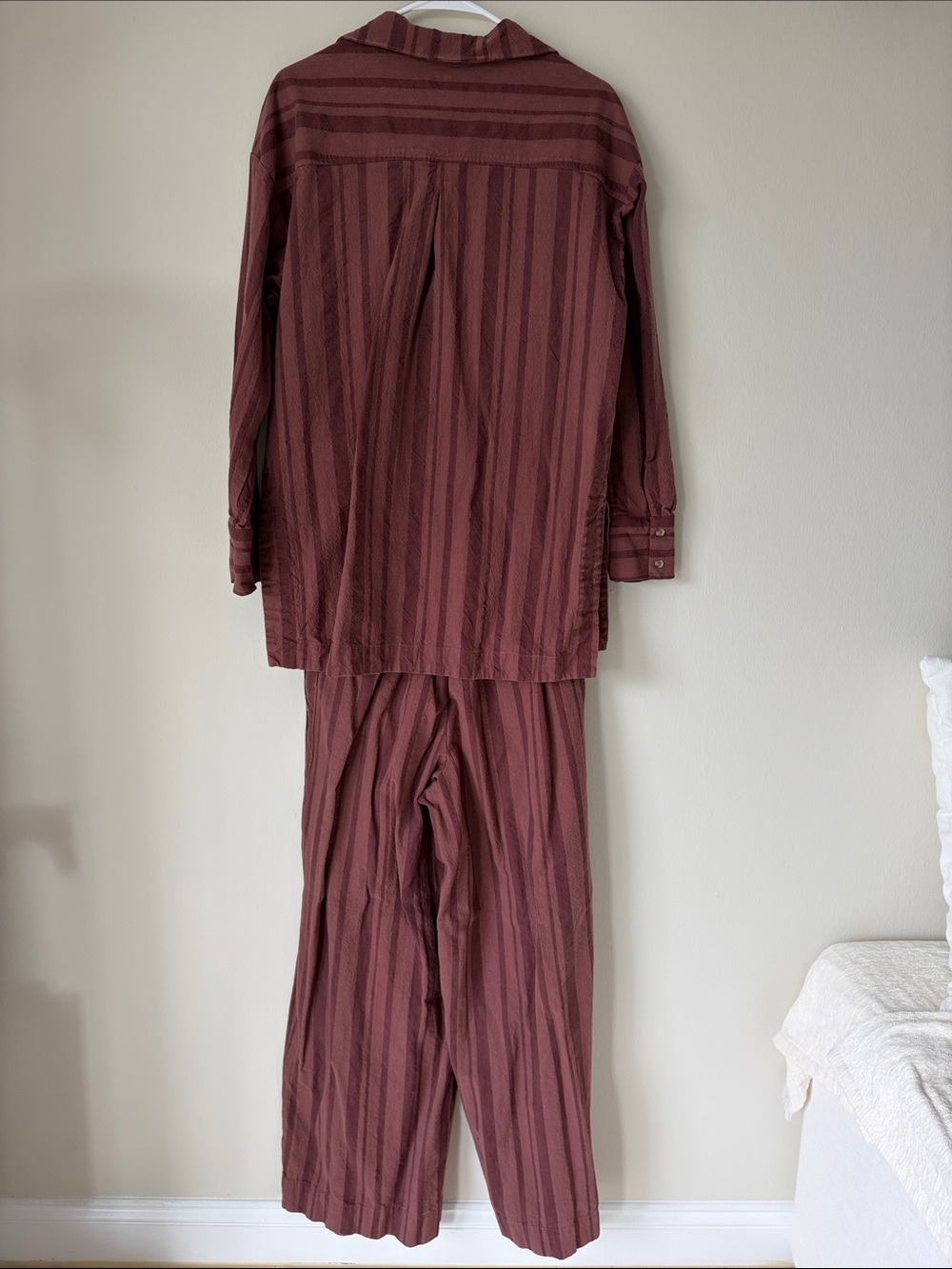 Striped Wide-Leg Pants and Shirt Set - Burgundy - Picture 10 of 10